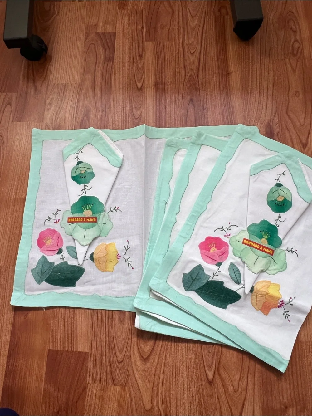 Vintage Mid-Century Hand Embroidered Placemats & Napkins (4) Madrid Spain NOS